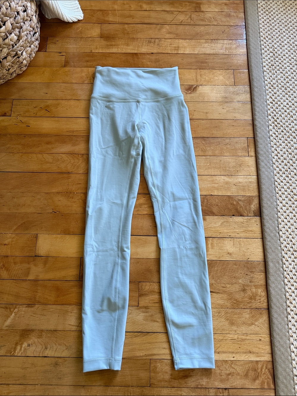 Lulu Wunder train high rise tight 25”